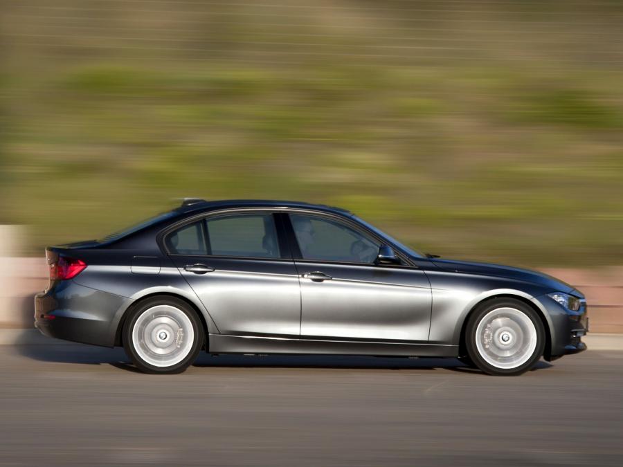  BMW 320d Sedan Modern Line 2012 года  (ZA) (фото 5 из 14)